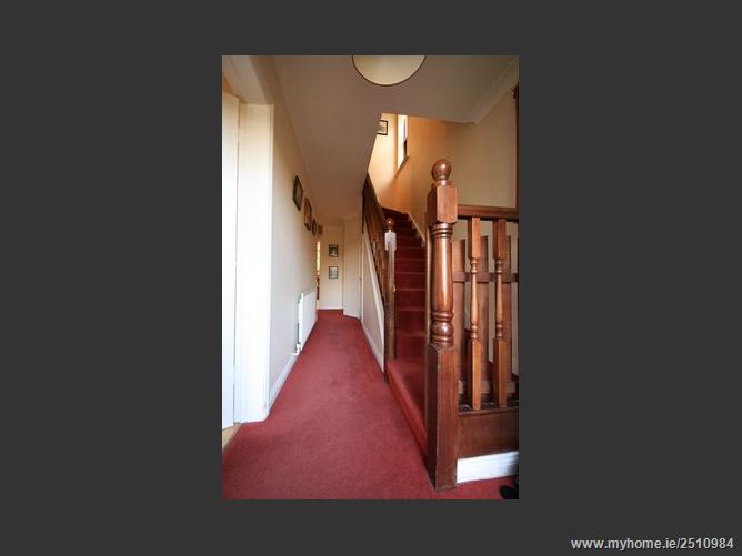 17 Glenbourne Road, Leopardstown Valley, Leopardstown,   Dublin 18
